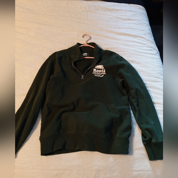 Roots 3/4 zip sweater - Picture 1 of 2